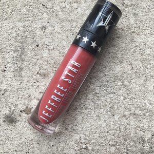 JEFFREE STAR COSMETICS I'm Shook Velour Liquid Lipstick